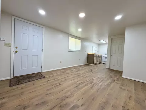Living - 314 N D St, Exeter, CA 93221 photo 8 of 9