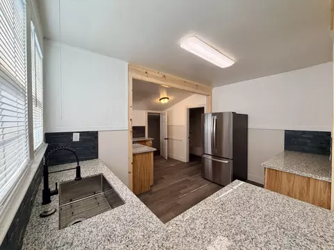 Kitchen - 314 N D St, Exeter, CA 93221 photo 2 of 9