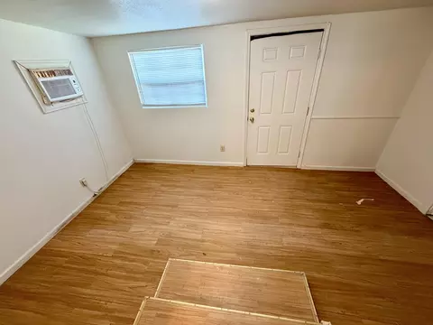Living - 314 N D St, Exeter, CA 93221 photo 6 of 9