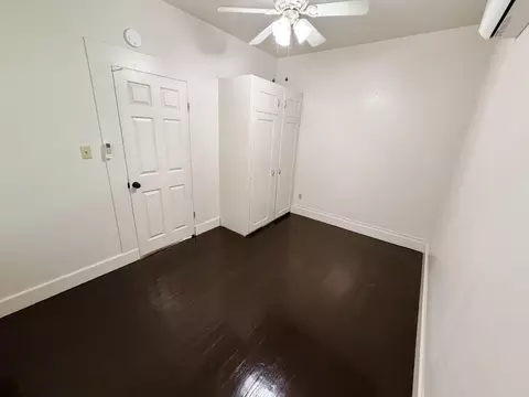 Bedroom - 314 N D St, Exeter, CA 93221 photo 2 of 2