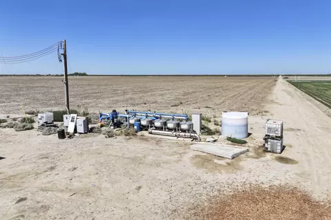 Other - Palm Avenue, Wasco, CA 93280 photo 5 of 11