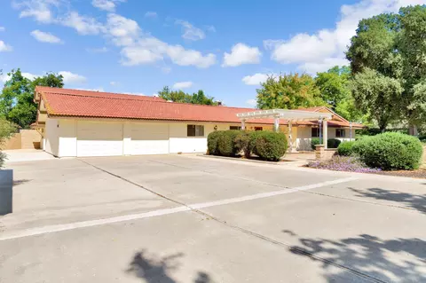 Exterior - 16895 Rd 30 12, Madera, CA 93636 photo 3 of 14