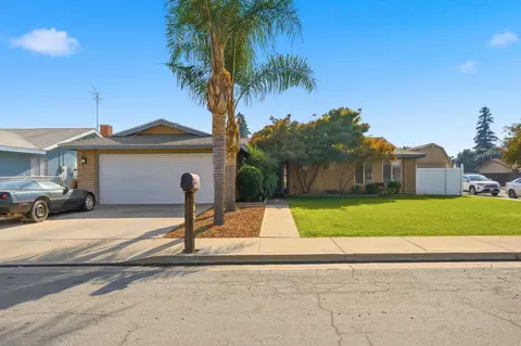 1691 Terry Ct, Porterville, CA 93257
