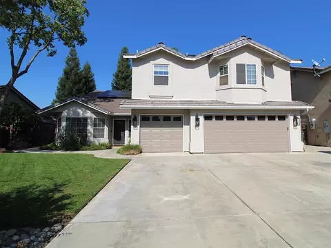 530 W Kimball Ave, Visalia, CA 93277
