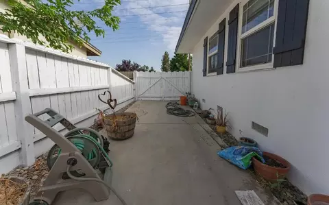 1707 E Academy Ave, Tulare, CA 93274 photo 38