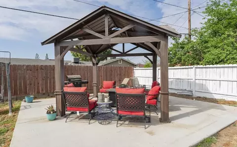 1707 E Academy Ave, Tulare, CA 93274 photo 35