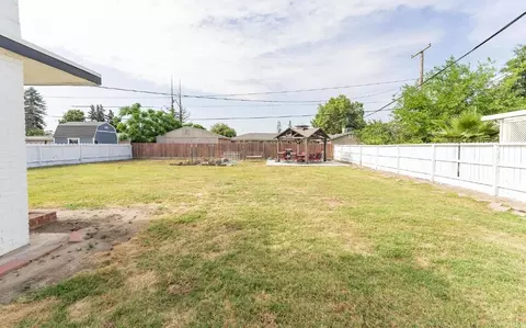 1707 E Academy Ave, Tulare, CA 93274 photo 31