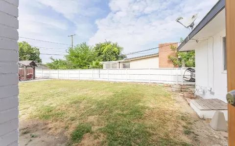 1707 E Academy Ave, Tulare, CA 93274 photo 30