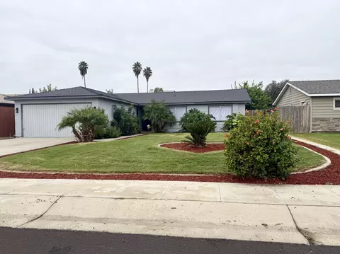 1709 S Noyes St, Visalia, CA 93277