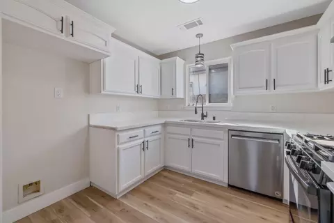 Kitchen - 1633 Chase Ave, Corcoran, CA 93212 photo 2 of 2