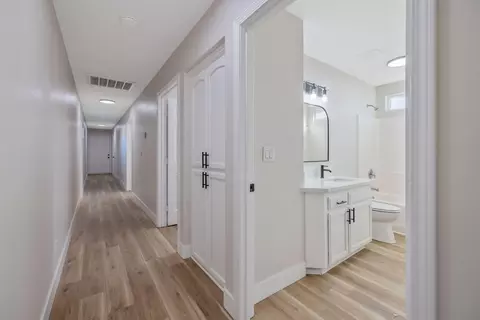 Entry Way - 1633 Chase Ave, Corcoran, CA 93212 photo 3 of 4