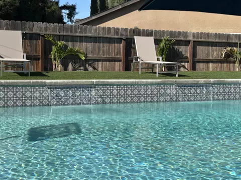 Exterior - 2113 E Delta Ct, Visalia, CA 93292 photo 8 of 13