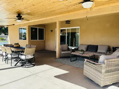 Exterior - 2113 E Delta Ct, Visalia, CA 93292 photo 3 of 13