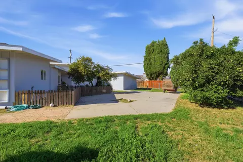 2240 Olive St, Selma, CA 93662 photo 37