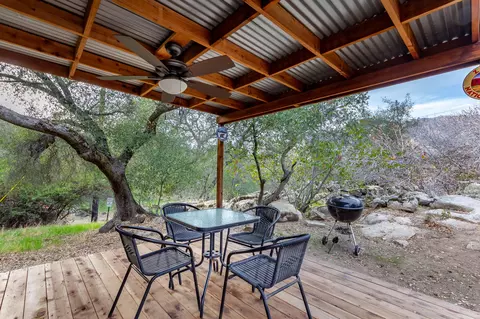 Exterior - 43307 Sierra Dr, Three Rivers, CA 93271 photo 12 of 13