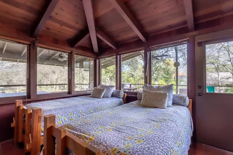 Bedroom - 43307 Sierra Dr, Three Rivers, CA 93271 photo 4 of 6