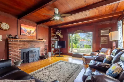 Living - 43307 Sierra Dr, Three Rivers, CA 93271 photo 1 of 1