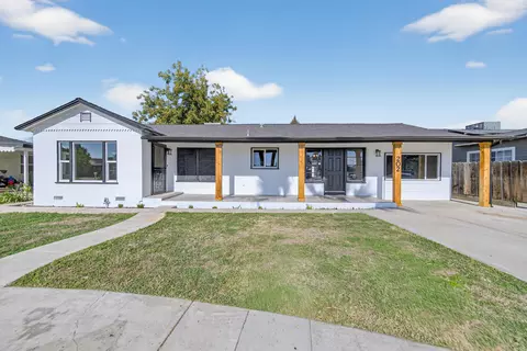 202 W Gail Ave, Tulare, CA 93274