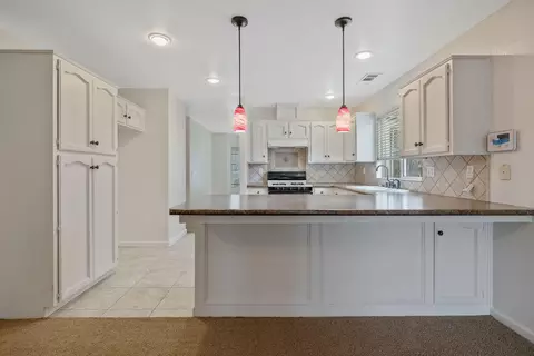 Kitchen - 1482 Betty St, Exeter, CA 93221 photo 2 of 4