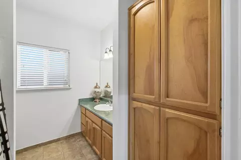 Other - 1692 Maple Ct, Tulare, CA 93274 photo 5 of 9