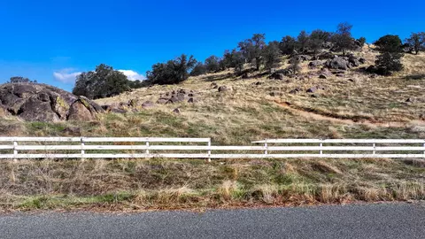 Coyote Drive, Springville, CA 93265