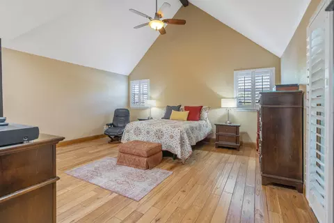Bedroom - 250 E Chestnut Ct, Visalia, CA 93292 photo 1 of 5