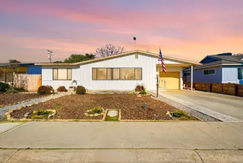 2634 W Iris Ave, Visalia, CA 93277