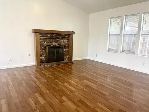 Living - 1441 E Sunnyview Ave, Visalia, CA 93292 photo 1 of 4