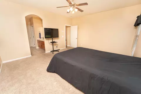 Bedroom - 1961 Stagecoach Pl, Tulare, CA 93274 photo 4 of 4