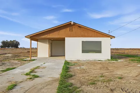 17830 Lansing Ave, Stratford, CA 93266