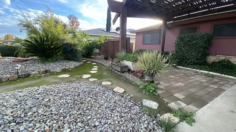 3005 S Verde Vista St, Visalia, CA 93277