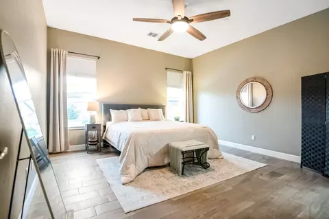 Bedroom - 2007 E Walnut Ave, Tulare, CA 93274 photo 1 of 4