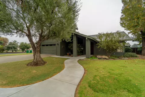 1428 Killette Rd, Tulare, CA 93274