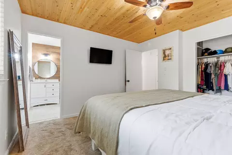 1438 Indianapolis Ave, Clovis, CA 93611 photo 22