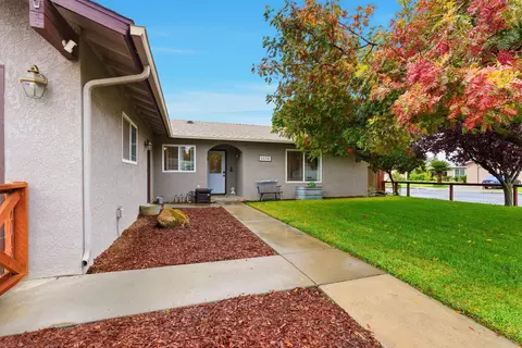 1438 Indianapolis Ave, Clovis, CA 93611 photo 4