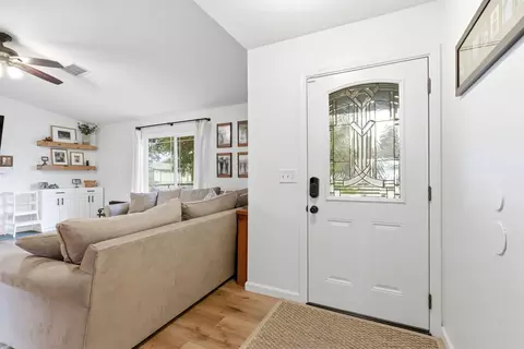 1438 Indianapolis Ave, Clovis, CA 93611 photo 6