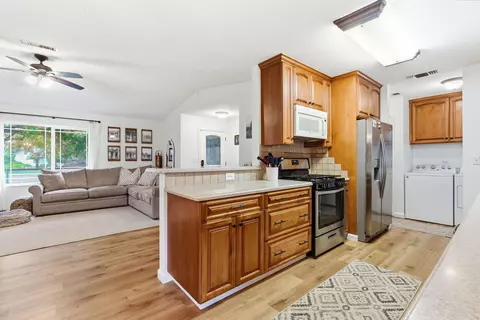 1438 Indianapolis Ave, Clovis, CA 93611 photo 13