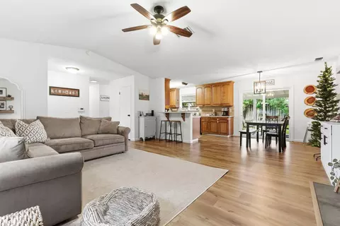 1438 Indianapolis Ave, Clovis, CA 93611 photo 8