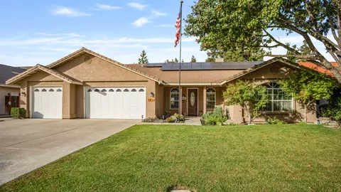 4610 W Grove Ave, Visalia, CA 93291