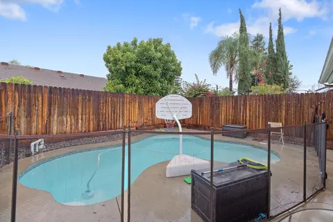 4038 E Sue Ave, Visalia, CA 93292 photo 28