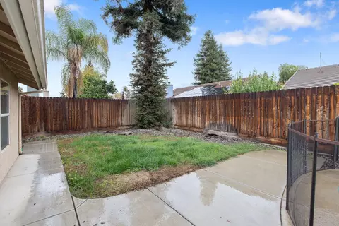 4038 E Sue Ave, Visalia, CA 93292 photo 29