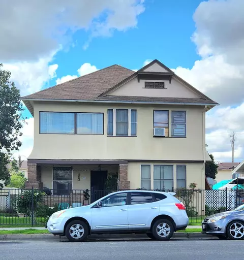 333 N L St, Dinuba, CA 93618