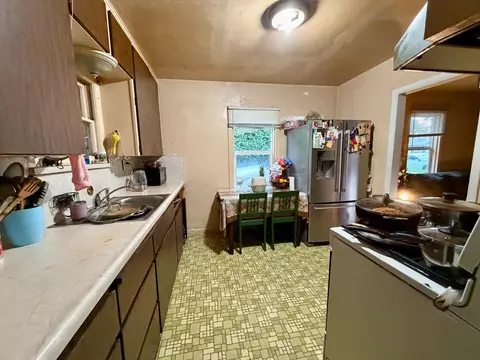 313 S K St, Madera, CA 93637 photo 4