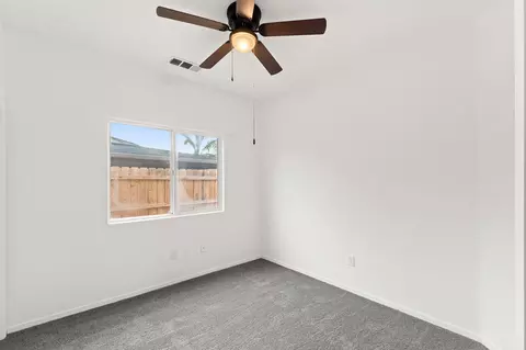 202 E Robin Ave, Visalia, CA 93291 photo 26