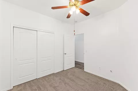 202 E Robin Ave, Visalia, CA 93291 photo 23