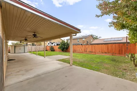 202 E Robin Ave, Visalia, CA 93291 photo 36