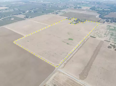 9368 22nd Ave, Lemoore, CA 93245 photo 5