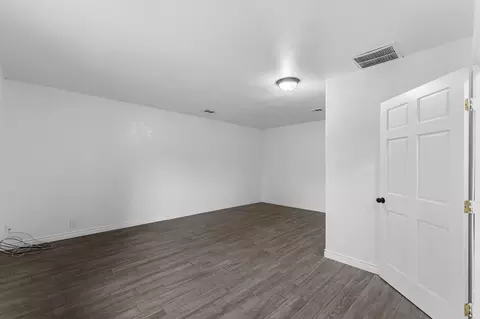 25681 Hypericum St, Visalia, CA 93292 photo 20