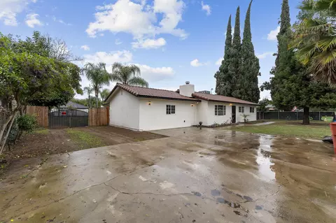 25681 Hypericum St, Visalia, CA 93292 photo 6