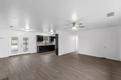 25681 Hypericum St, Visalia, CA 93292 photo 11